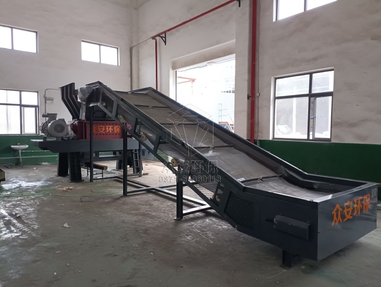 銅仁工業(yè)綠色革命：編織袋撕碎機“啃”出循環(huán)經(jīng)濟新賽道
